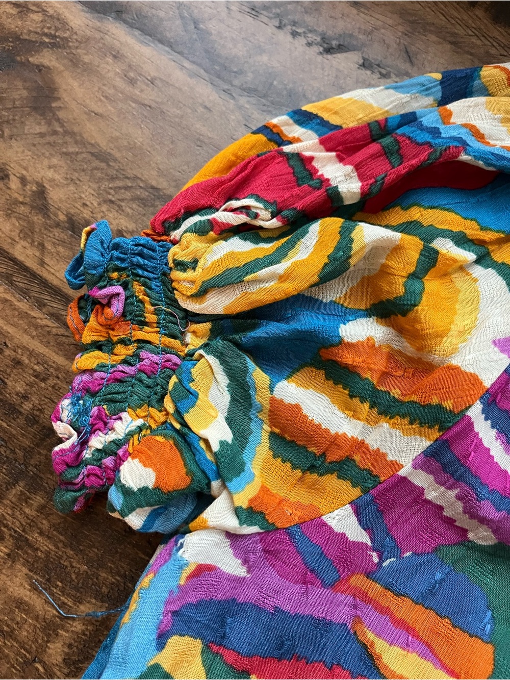 Christian Siriano NY Medium Colorful Tropical Print Puff Sleeve Blouse M - Picture 5 of 7